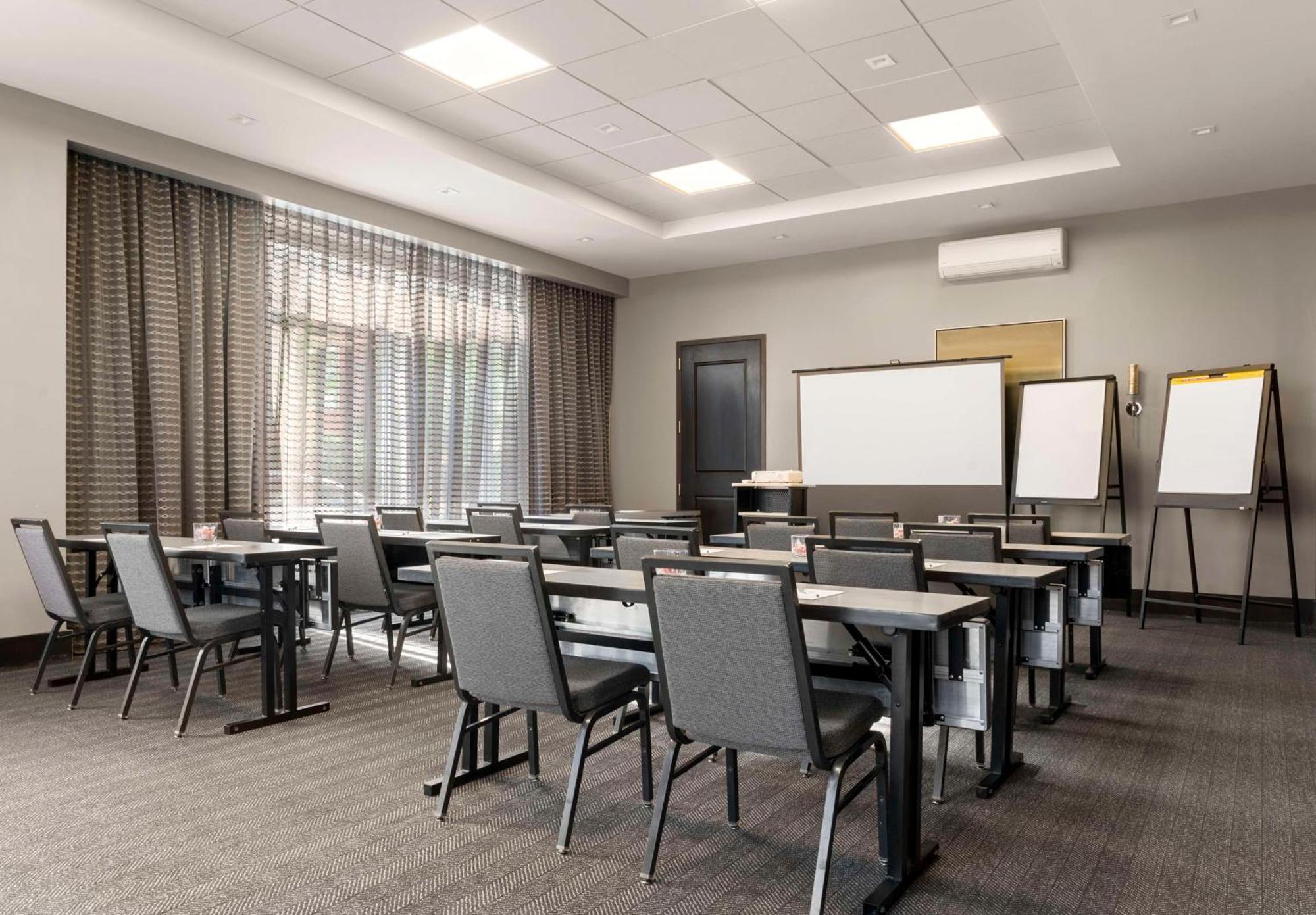Hampton Inn & Suites-Worcester, Ma Ngoại thất bức ảnh