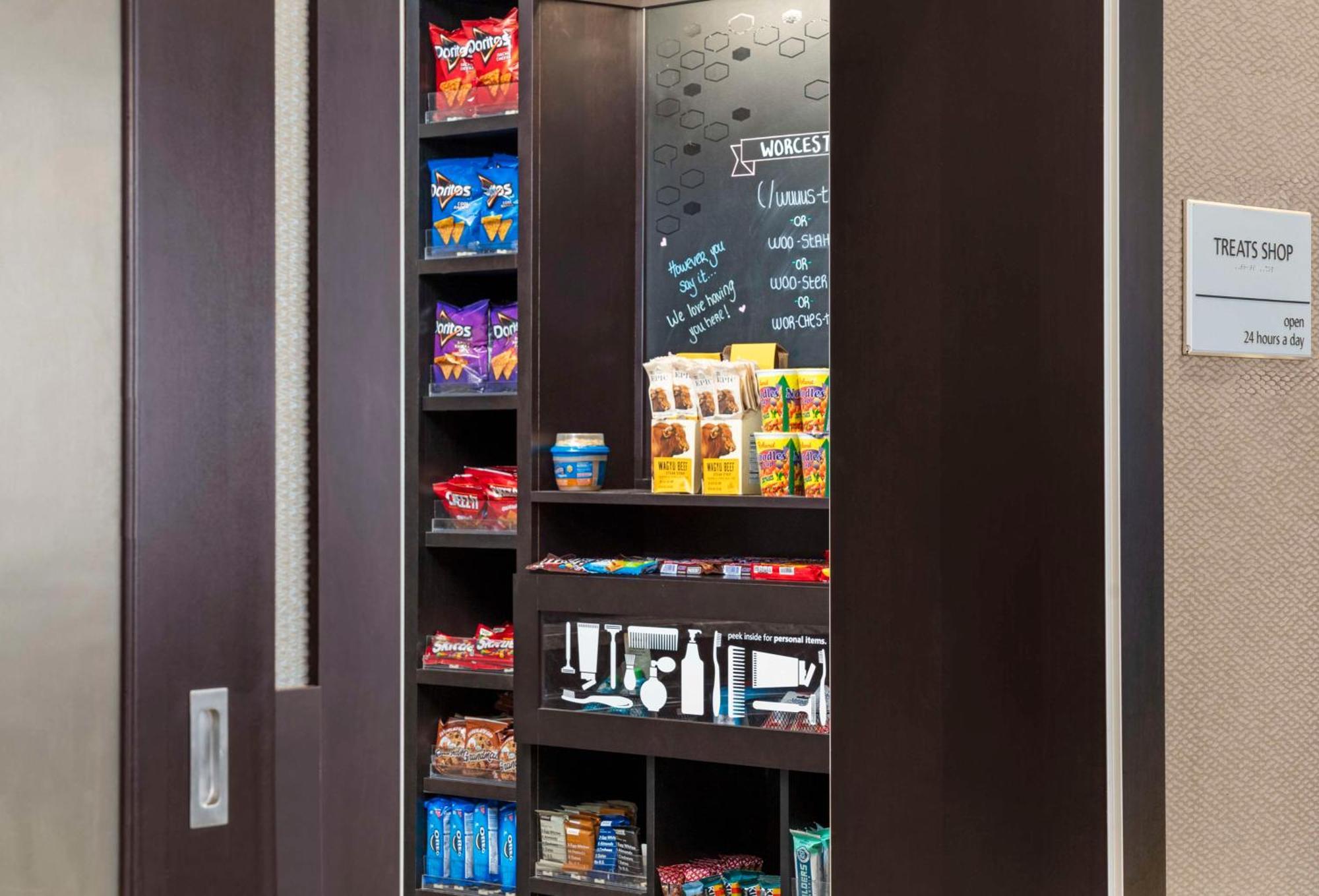 Hampton Inn & Suites-Worcester, Ma Ngoại thất bức ảnh
